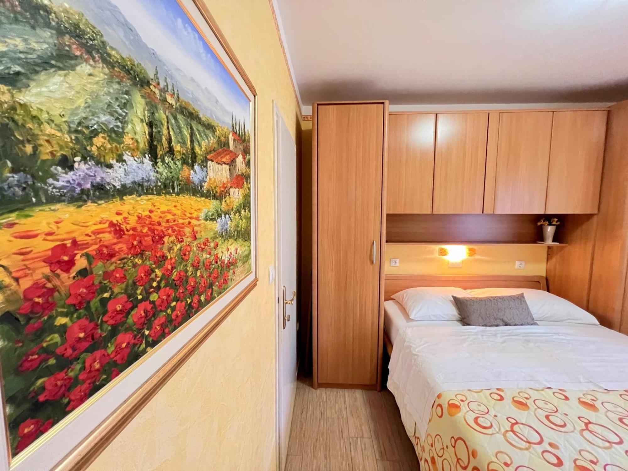 Bed & Breakfast Rab Palit Eksteriør bilde